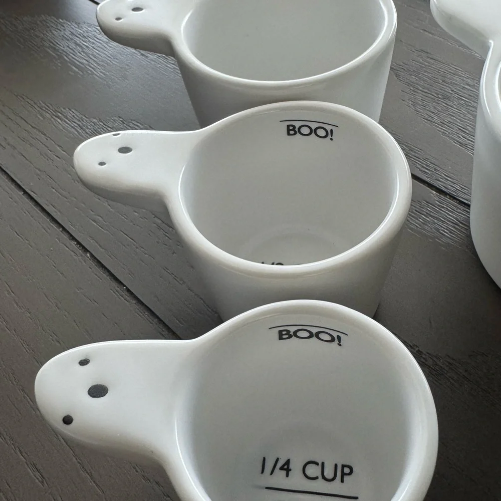 crate and barrel halloween ghost ceramic measuring cups set